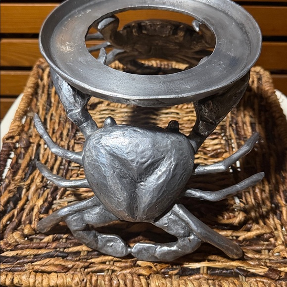 Pottery Barn Silver Crab 🦀 Beverage Dispenser Stand - Picture 3 of 7
